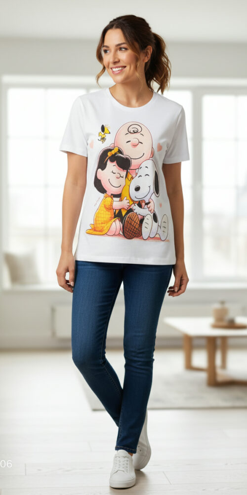 Polera Estampado Carlitos, Lucy, y Snoopy